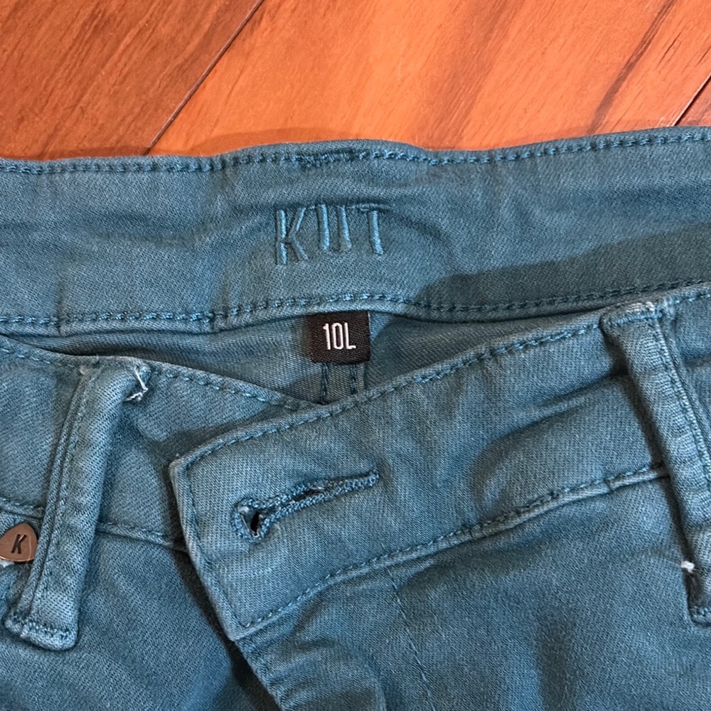 Kut from the Kloth Blue Denim Jeans Classic Style